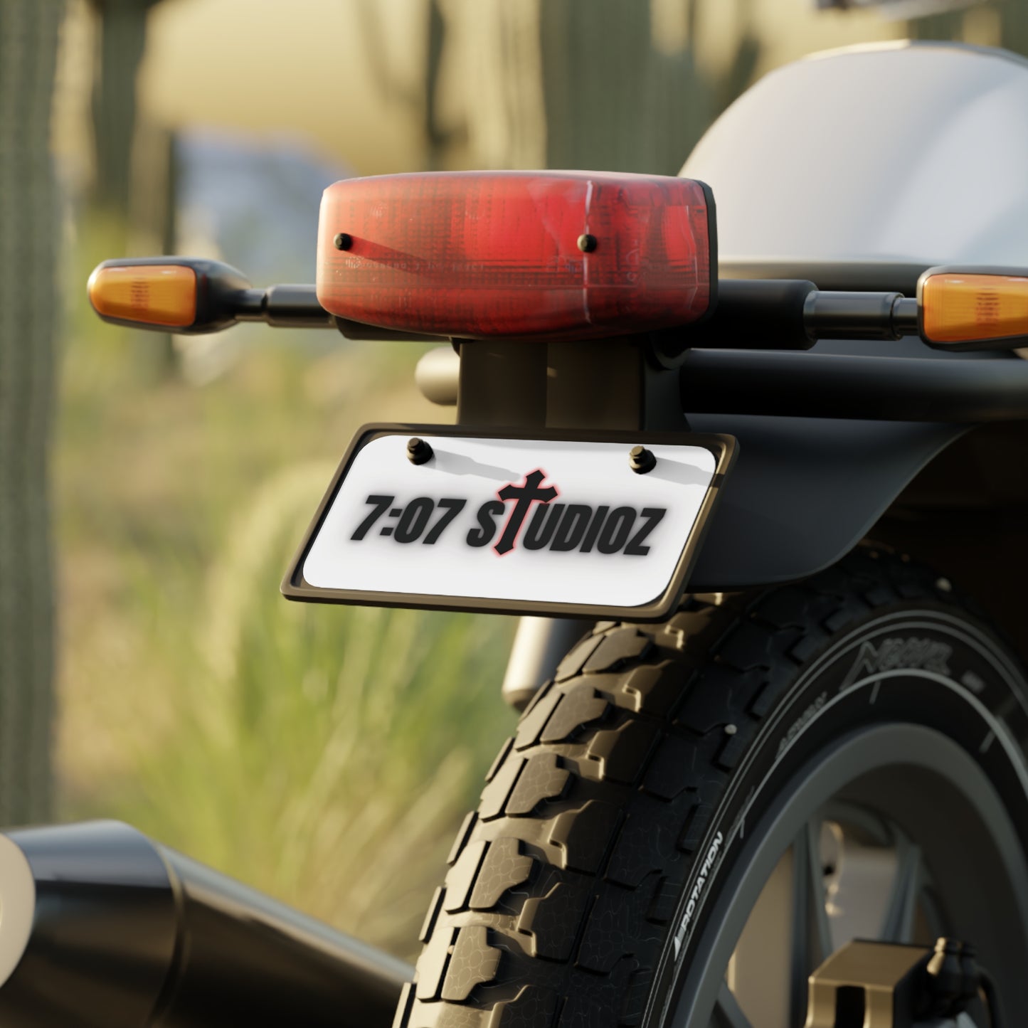 MINI WHITE 707 STUDIOZ VANITY PLATE